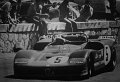 5 Alfa Romeo 33.3 N.Vaccarella - T.Hezemans (301)